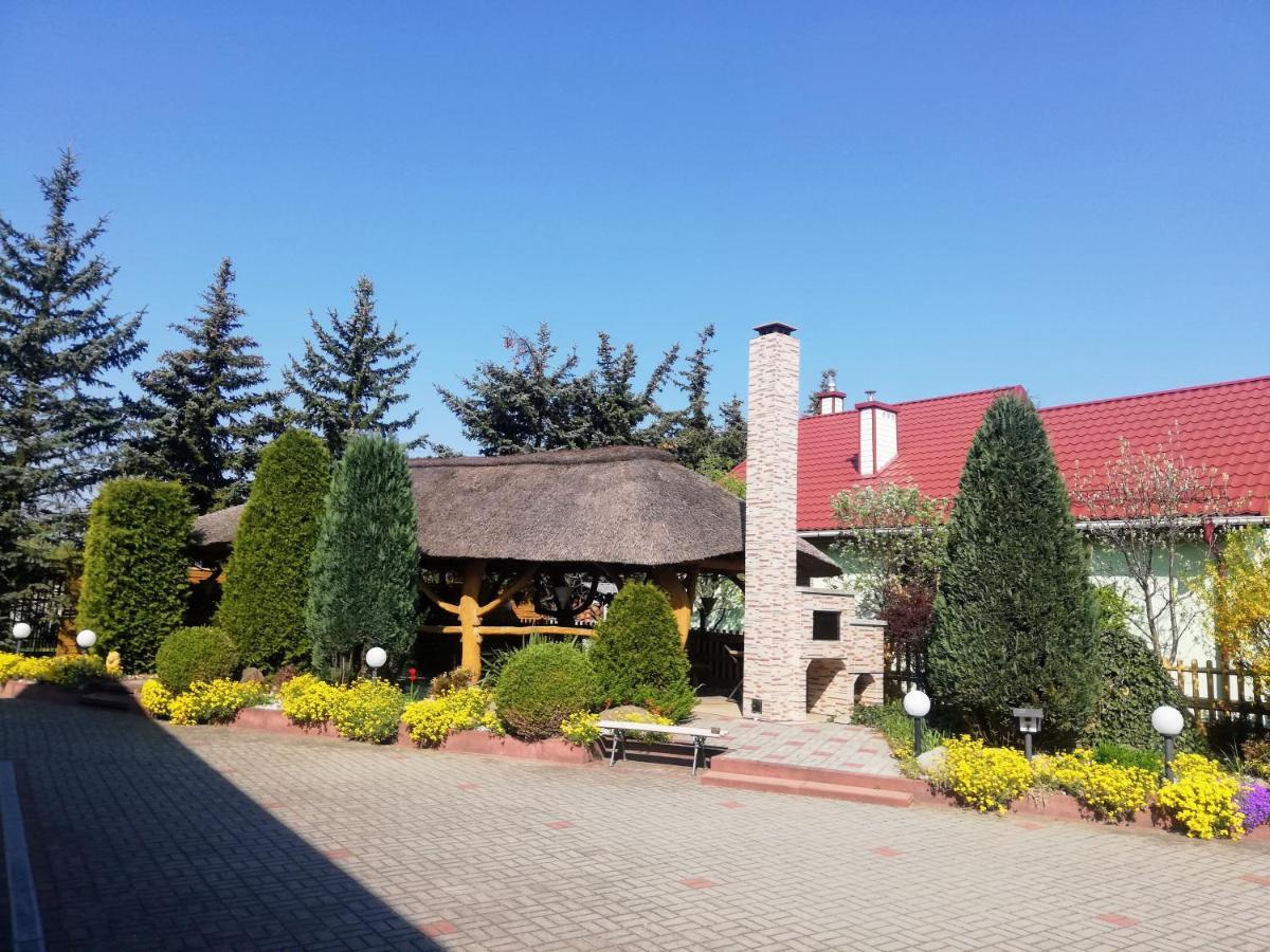 Noclegi I Restauracja Gracja Bełchatów المظهر الخارجي الصورة