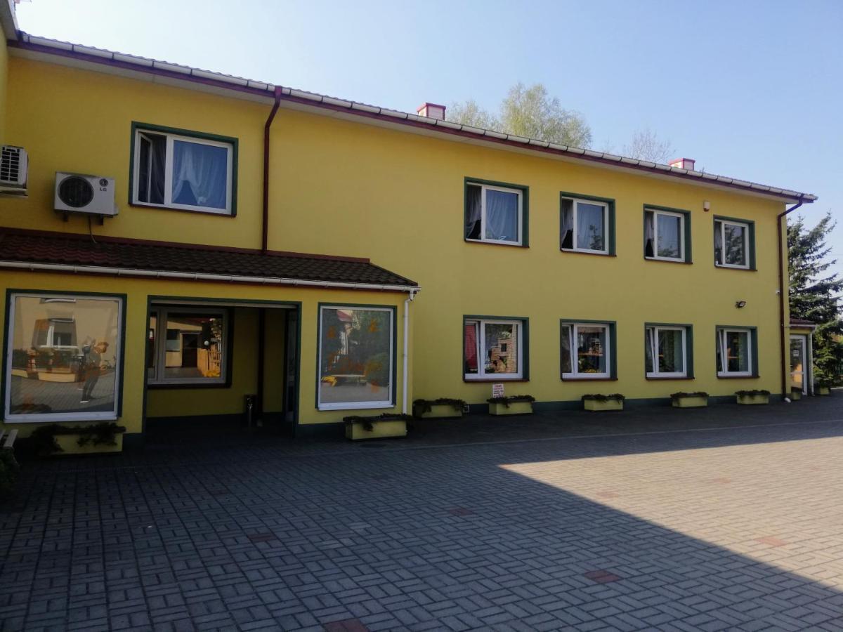 Noclegi I Restauracja Gracja Bełchatów المظهر الخارجي الصورة