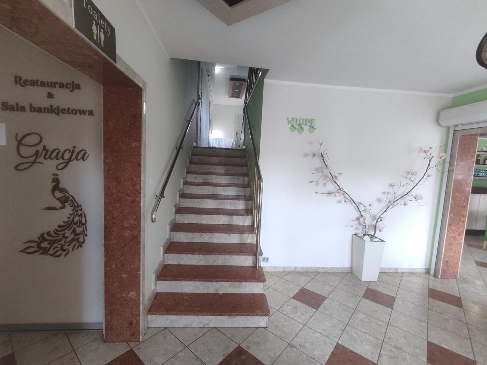 Noclegi I Restauracja Gracja Bełchatów المظهر الخارجي الصورة