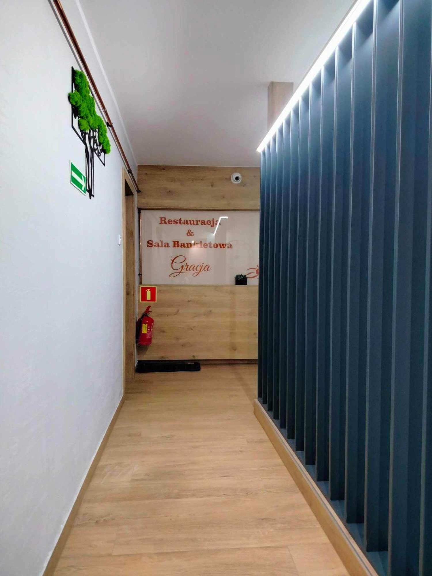 Noclegi I Restauracja Gracja Bełchatów المظهر الخارجي الصورة